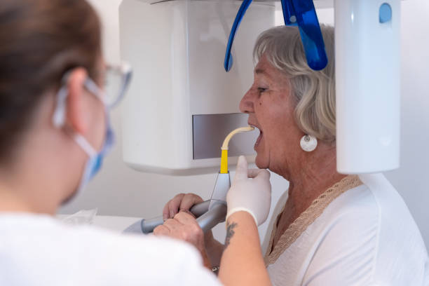 Best Weekend Emergency Dental Services in Clinton, NC